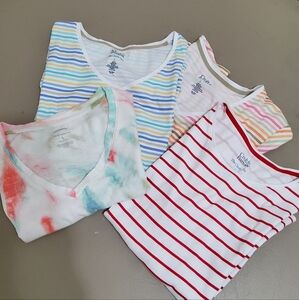 4 Classic Tees Size Large, 3 Croft & Barrow, 1 Sonoma all short sleeves, descrip